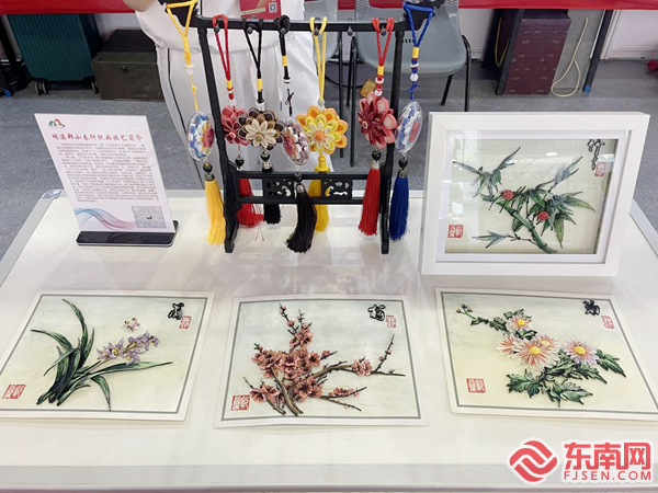 探访中国工艺美术博览会福建馆:传统技艺焕发新活力(图1) 探访中国工艺美术博览会福建馆:传统技艺焕发新活力(图1)