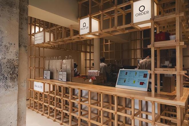 喜茶巴黎快闪店开业以真品质茶饮传递中国现代茶文化体验(图5) 喜茶巴黎快闪店开业以真品质茶饮传递中国现代茶文化体验(图5)