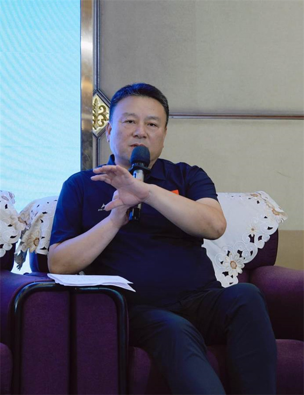 中国家装行业创新论坛暨美迪装饰定制全案首发仪式举行(图9)
