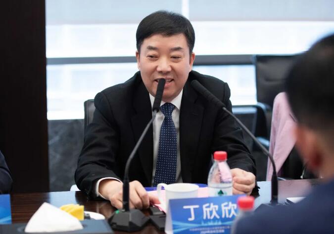 同心聚力向“新”而行——中国建筑装饰协会公共建筑装饰工程分会2024年会长交流会召开(图7)
