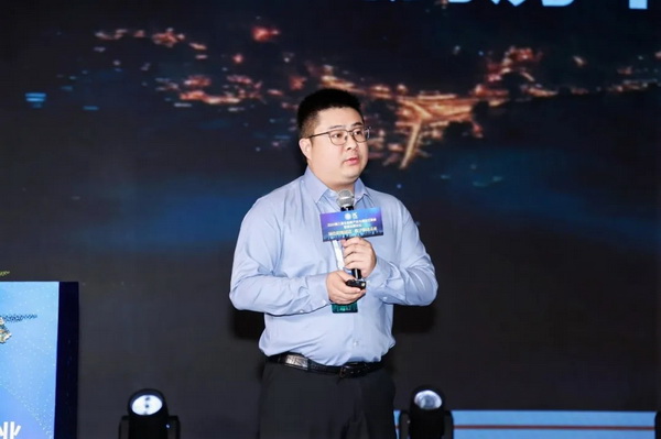 智能建造促发展 数字驱动引未来——2024第三届全装修产业与装配式装修智造发展论坛在武汉成功举行(图22) 智能建造促发展 数字驱动引未来——2024第三届全装修产业与装配式装修智造发展论坛在武汉成功举行(图22)