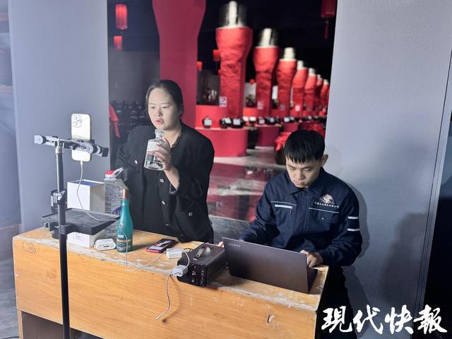 千里援疆山海情|产业援疆结硕果伊犁河谷上跑出“江苏速度”(图2) 千里援疆山海情|产业援疆结硕果伊犁河谷上跑出“江苏速度”(图2)