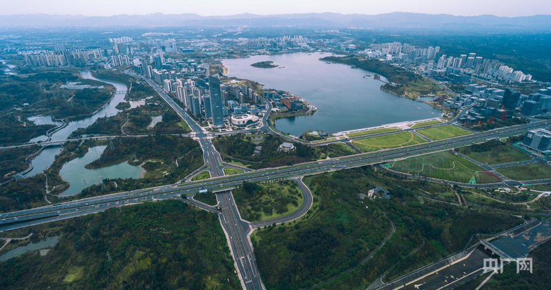 【人民城市·温情中国】打造“公园城市”样板 守护蓉城幸福(图1) 【人民城市·温情中国】打造“公园城市”样板 守护蓉城幸福(图1)
