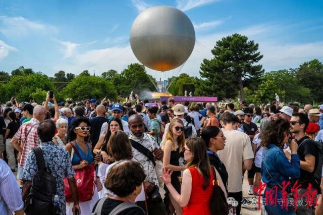 见天地见自己:中国青年报2024年度照片(图18) 见天地见自己:中国青年报2024年度照片(图18)