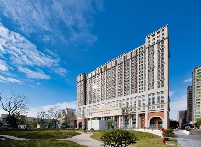 华剑股份蝉联中国建筑装饰行业百强企业荣获中国建筑工程装饰奖(图5) 华剑股份蝉联中国建筑装饰行业百强企业荣获中国建筑工程装饰奖(图5)