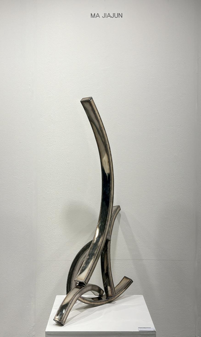 第14届首尔国际雕塑节“中国青年雕塑特别展”开幕(图13) 第14届首尔国际雕塑节“中国青年雕塑特别展”开幕(图13)