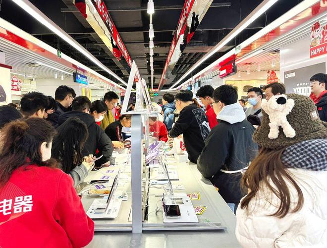 加码上海家电数码消费补贴2025年上海将新增四家“京东电器”线下门店(图1) 加码上海家电数码消费补贴2025年上海将新增四家“京东电器”线下门店(图1)